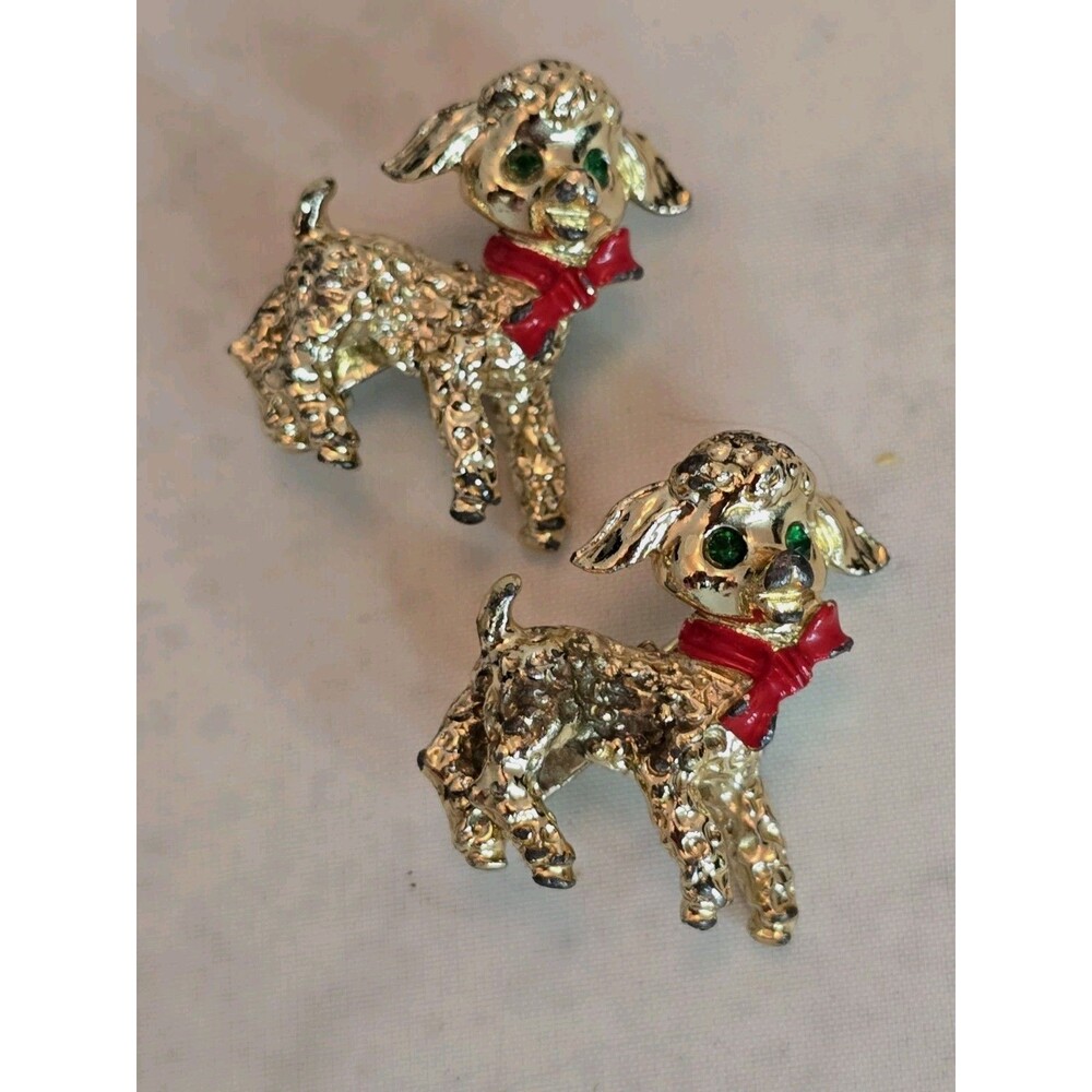 Vintage Lamb Sheep Scatter Pins Gold Tone Red Bow Green Eyes Pair Animal #826